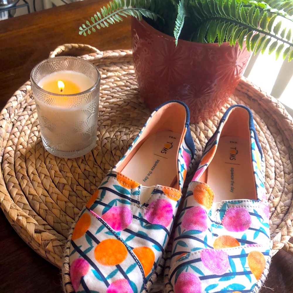 Tom’s Espadrilles